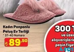 JUNO KADIN PONPONLU PELUŞ EV TERLİĞİ JUNO KADIN PONPONLU PELUŞ EV TERLİĞİ